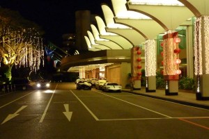 The Main Entrance of the Shangri La in Singapore